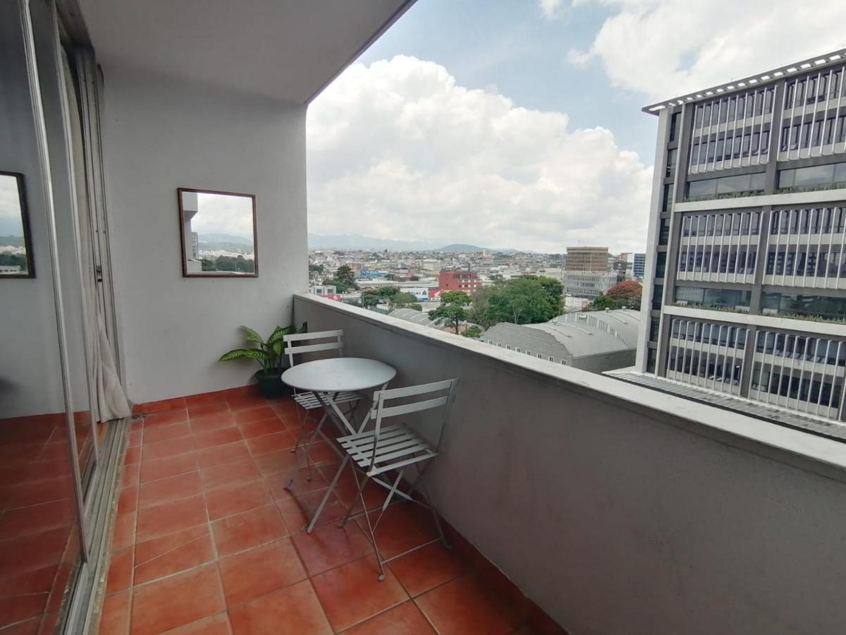 Apartamento 908 Cortijo Reforma Zona 9 Guatemala City